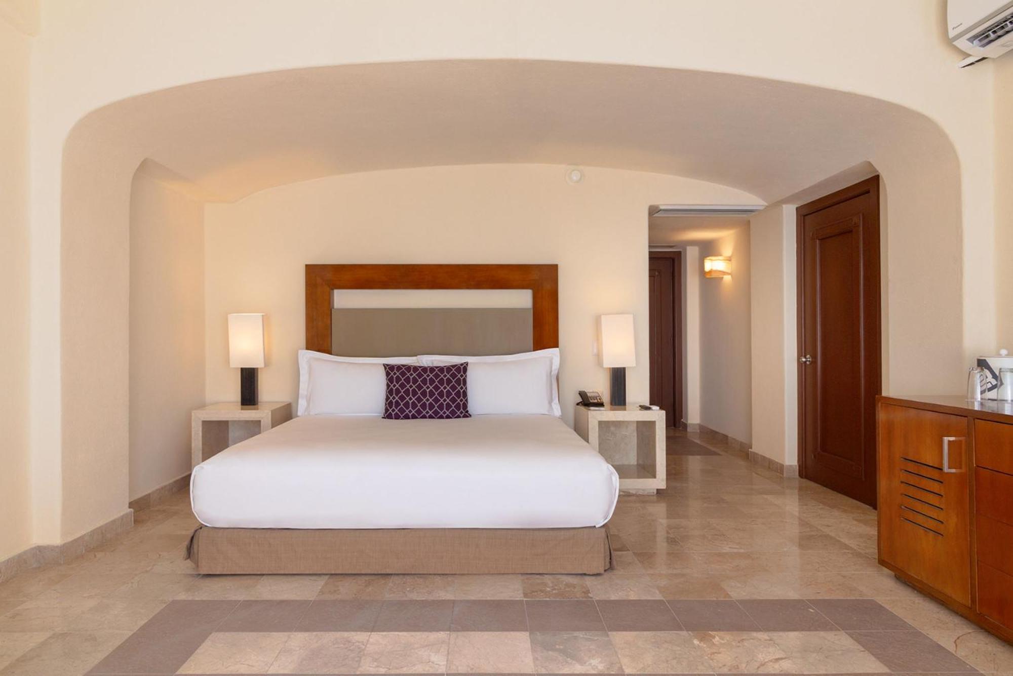Camino Real Acapulco Diamante Hotel Eksteriør billede A bedroom at the hotel